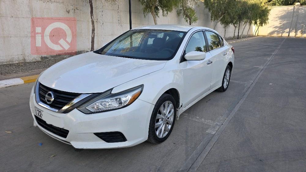 نیسان ئەلتیما